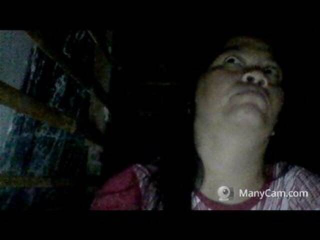 Емитувани слики од екранот hotsimplemom