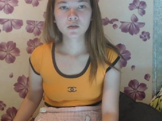 Емитувани слики од екранот hottiekylie27