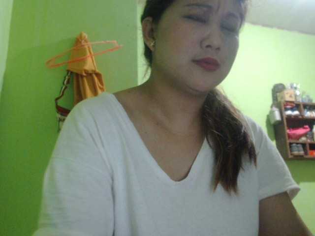 Емитувани слики од екранот hottiesgirl