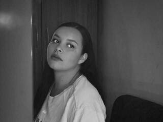 Еротски видео разговор hugeboobs-alexa