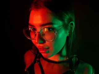 Еротски видео разговор iampiggygirl