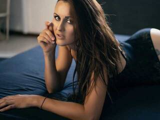 Еротски видео разговор VirginiaStone