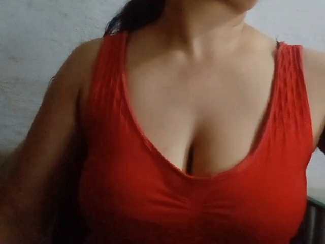 Фотографии indiagirl50 Hi guys Private is open Go and request private please... sound and best video in private show only