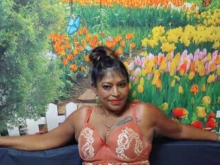 Еротски видео разговор indianbarbiedoll