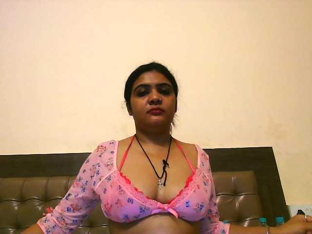 Емитувани слики од екранот Indianbeauty1