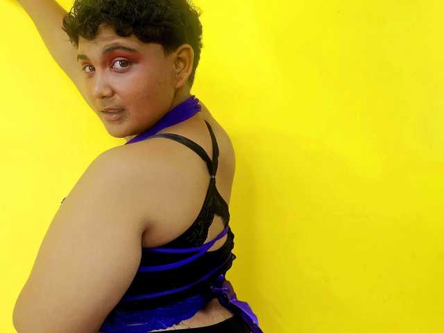 Фотографија на профилот IndianFoxyXXX