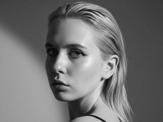 Еротски видео разговор IngannaMorte