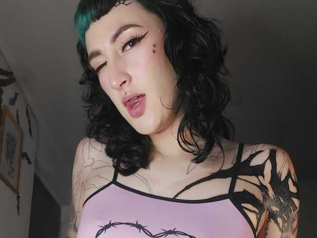 Фотографија на профилот Inked-Val