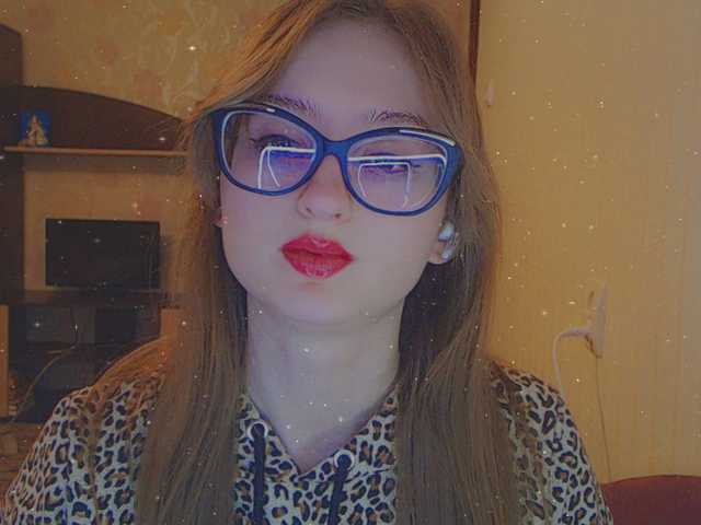 Емитувани слики од екранот Sunny_Bunny