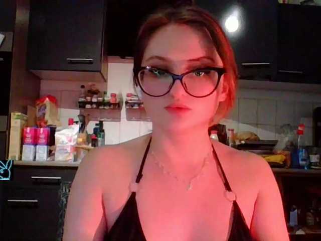 Емитувани слики од екранот Sunny_Bunny