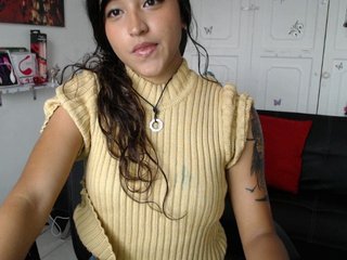 Фотографии irisexx "#new #hot and active girl 100% #teen #18 #show of tits 80 tkns # spit tits 90 tkns #masturbation #dance # - Multi-Goal : A surprise #marturbation #cum #cum #♥♥♥ #office #teen #dildo #boobs #latina #feet ##ohmibod"