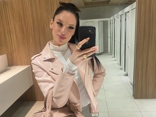 Еротски видео разговор IrisMonn