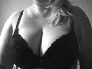 Еротски видео разговор isabel5