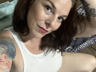 Еротски видео разговор IslandSerena