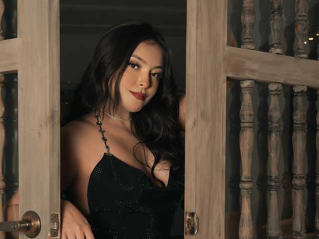 Фотографија на профилот IvyJones1