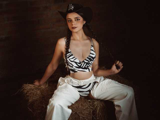 Фотографија на профилот IvyTompson