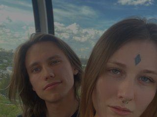 Еротски видео разговор AspiHoney