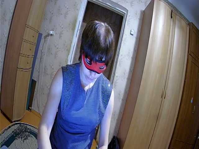 Емитувани слики од екранот Jasminka