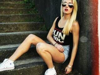 Еротски видео разговор JennaShiny