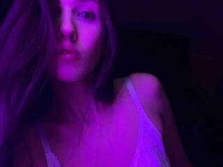 Еротски видео разговор JenniferWebb