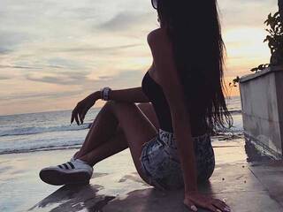 Еротски видео разговор JennyStuart