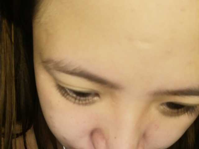 Емитувани слики од екранот JENYANG