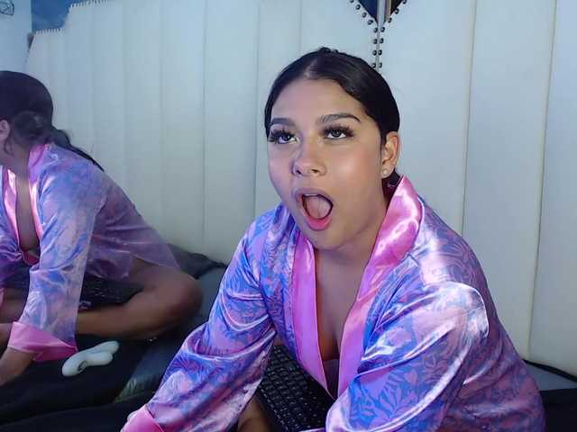 Емитувани слики од екранот JessieCooper