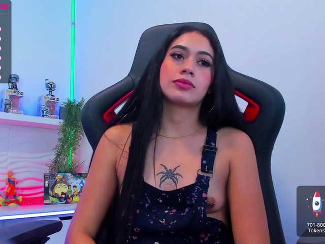 Емитувани слики од екранот JessPearson