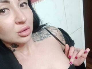 Еротски видео разговор Jheilo