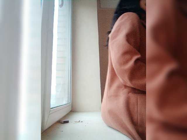 Емитувани слики од екранот Jheilo