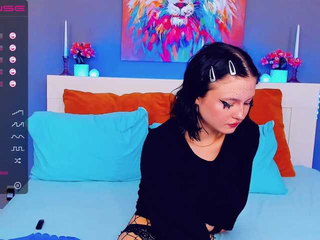 Емитувани слики од екранот JoaneMoris