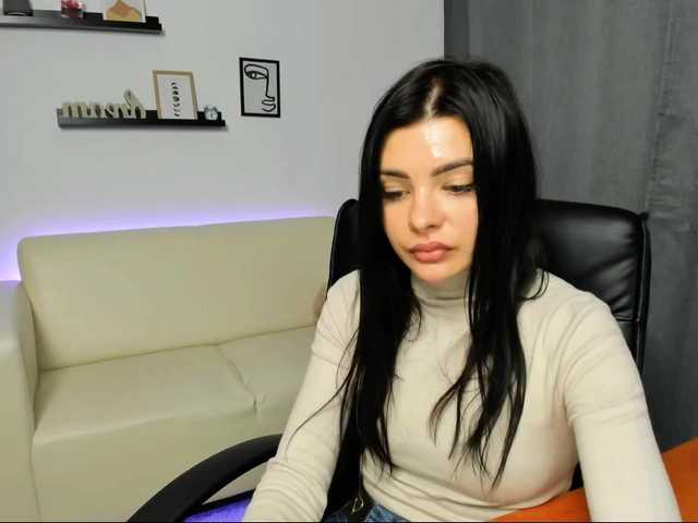 Емитувани слики од екранот josyawesome