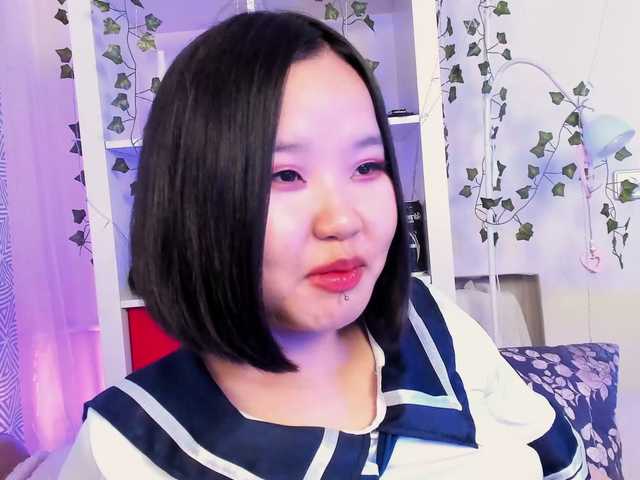 Емитувани слики од екранот JoyaJung