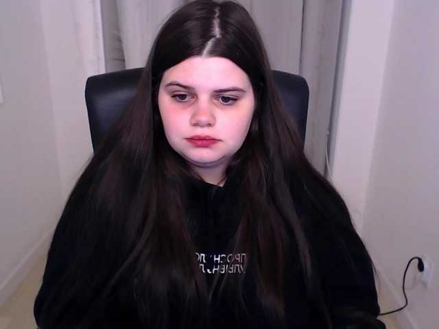 Емитувани слики од екранот JoyOnee