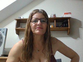 Еротски видео разговор JuanitaWouti