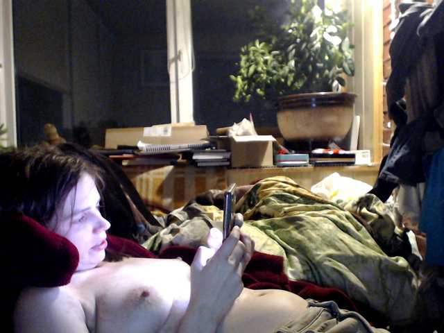 Емитувани слики од екранот judecherrys19