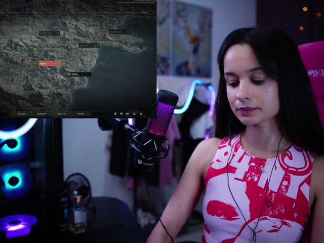 Емитувани слики од екранот JuicyyAngel