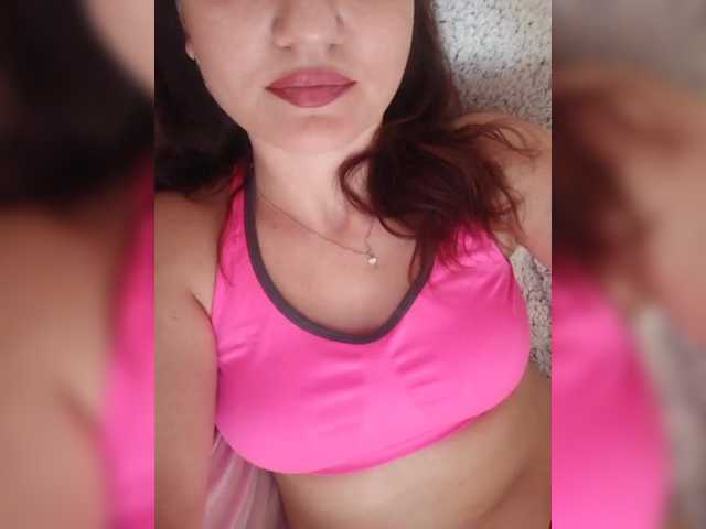 Емитувани слики од екранот _Sladkaya_