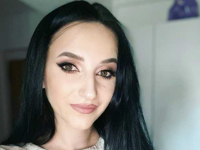 Фотографија на профилот Julia-Jae