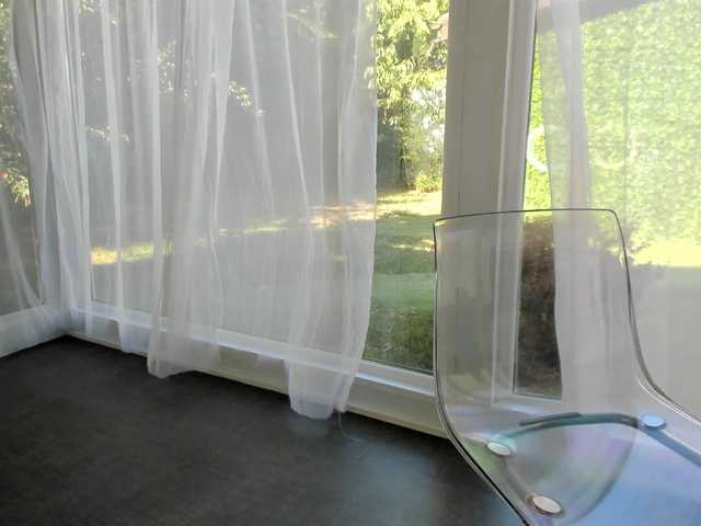 Емитувани слики од екранот juliabubble