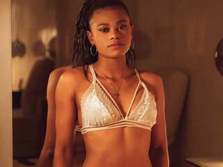 Еротски видео разговор JuliannaSmith