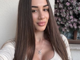 Еротски видео разговор JuliaQuin