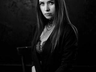 Еротски видео разговор Juventta