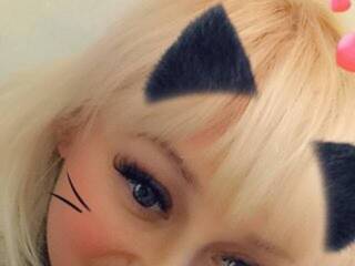 Еротски видео разговор K0rtney