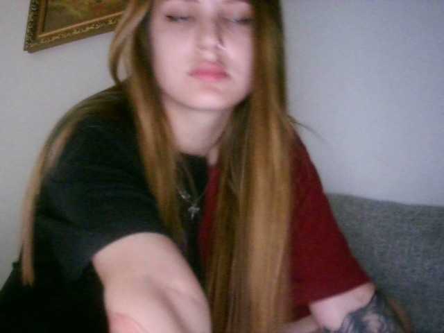 Емитувани слики од екранот Chanterelle01