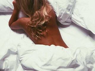 Еротски видео разговор KamillaCristal