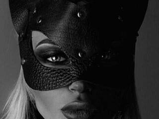 Еротски видео разговор Karalinaa