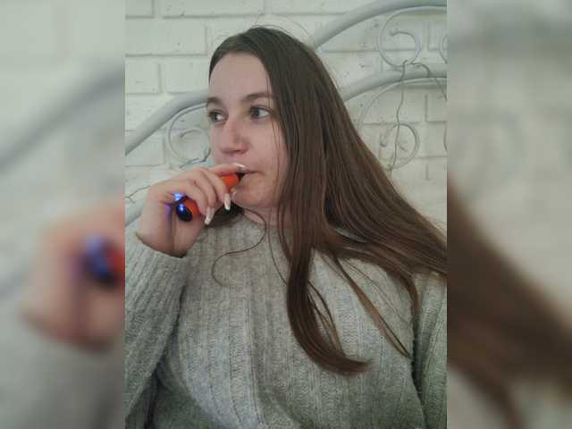 Емитувани слики од екранот _MaLiNKA_