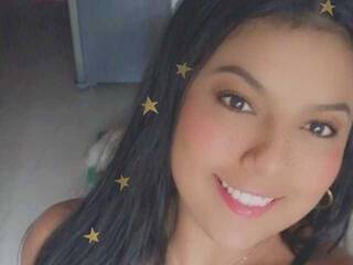 Еротски видео разговор KarolHot24