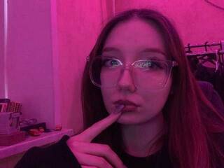 Еротски видео разговор KarolineZarro